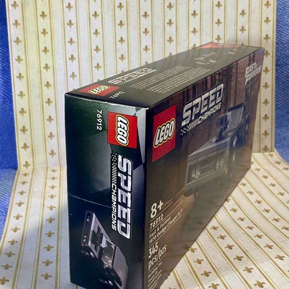 LEGO Speed Champions Dodge Charger R/T in Black and Gray - Picture 2 of 4